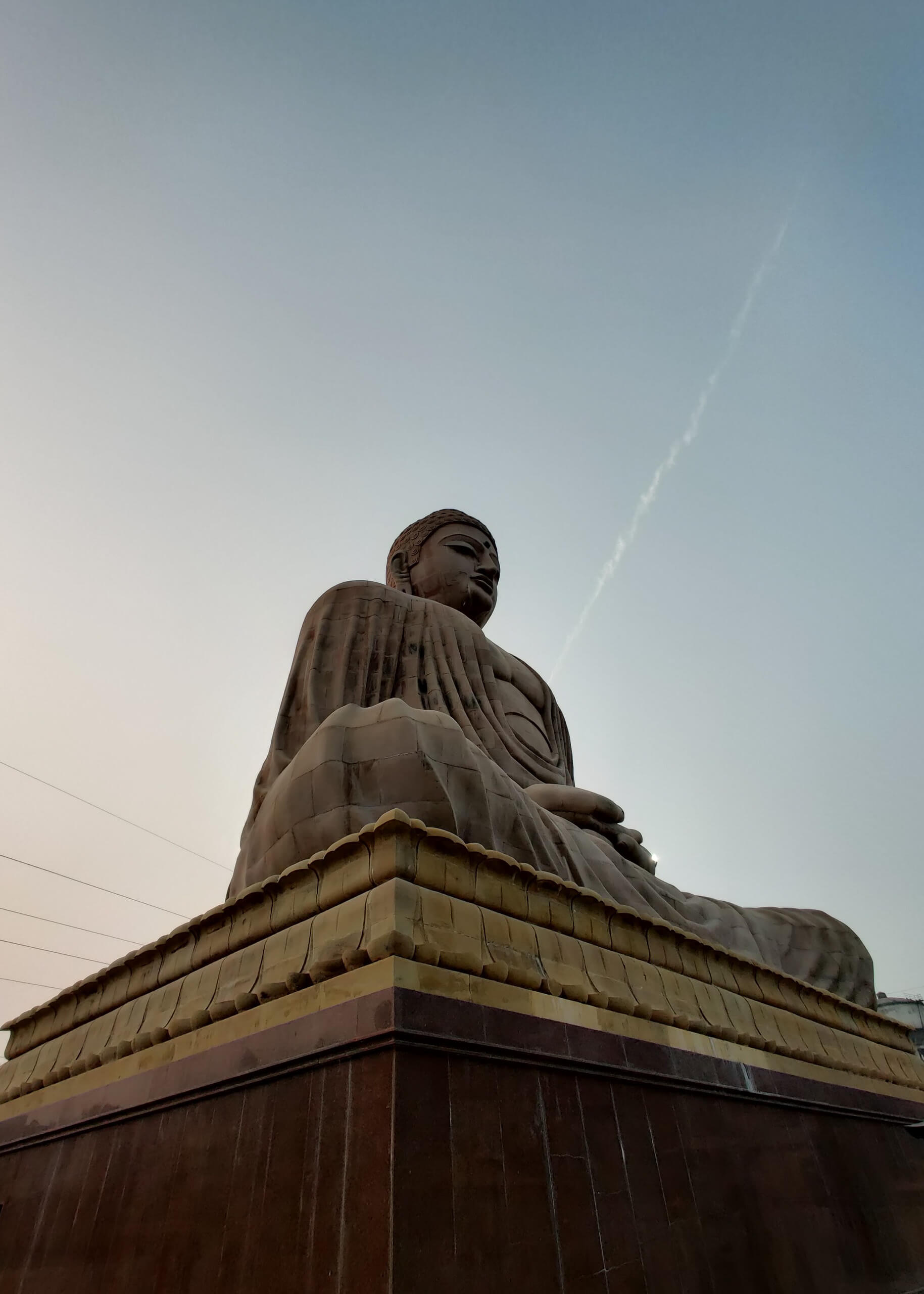Statue-de-Bouddha-a-Bodhgaya