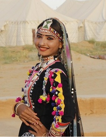Kalbeliya dancer